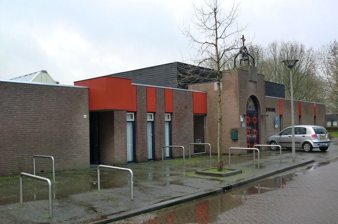 Het gebouw De Goede Herder aan de Lindenburg gaat nog voor de zomer weer open.