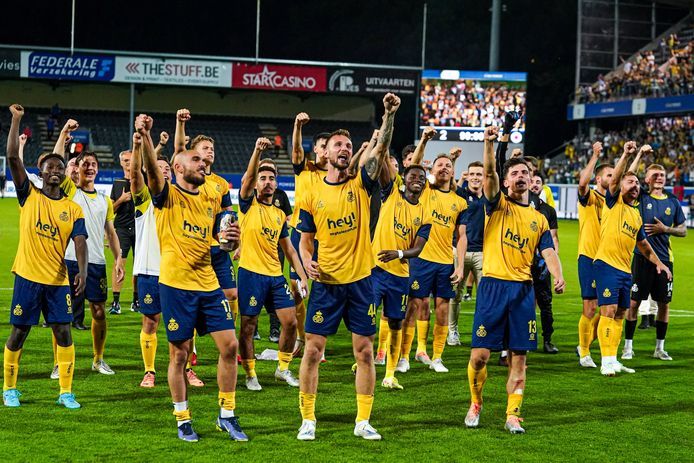 Feest bij Union na de 2-0-zege in de heenmatch.