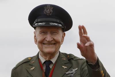 ‘Candy Bomber’-piloot Halvorsen op 101-jarige leeftijd overleden