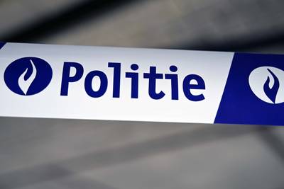 Brusselse agent wordt van de weg gemaaid bij achtervolging: “Niet in levensgevaar”