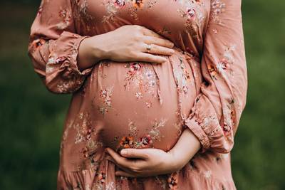 Anesthesie tijdens de zwangerschap beïnvloedt de hersenontwikkeling van het kind niet