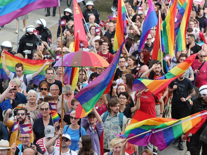 Steun van Europese Commissie voor Poolse LGBT+-gemeenschap