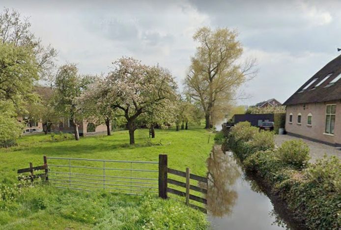 Deze historische boomgaard aan de Korte Waarder in Nieuwerbrug maakt straks deel uit van een nieuwbouwwijk met 29 woningen.