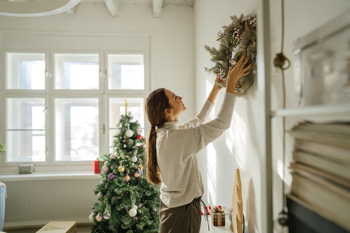 Terugbetaling deadline renderen De kracht van kerst: waarom het volgens een psycholoog zo veel deugd doet  om nu al de kerstboom te versieren en kaartjes te versturen | Gezond &  Gelukkig | hln.be