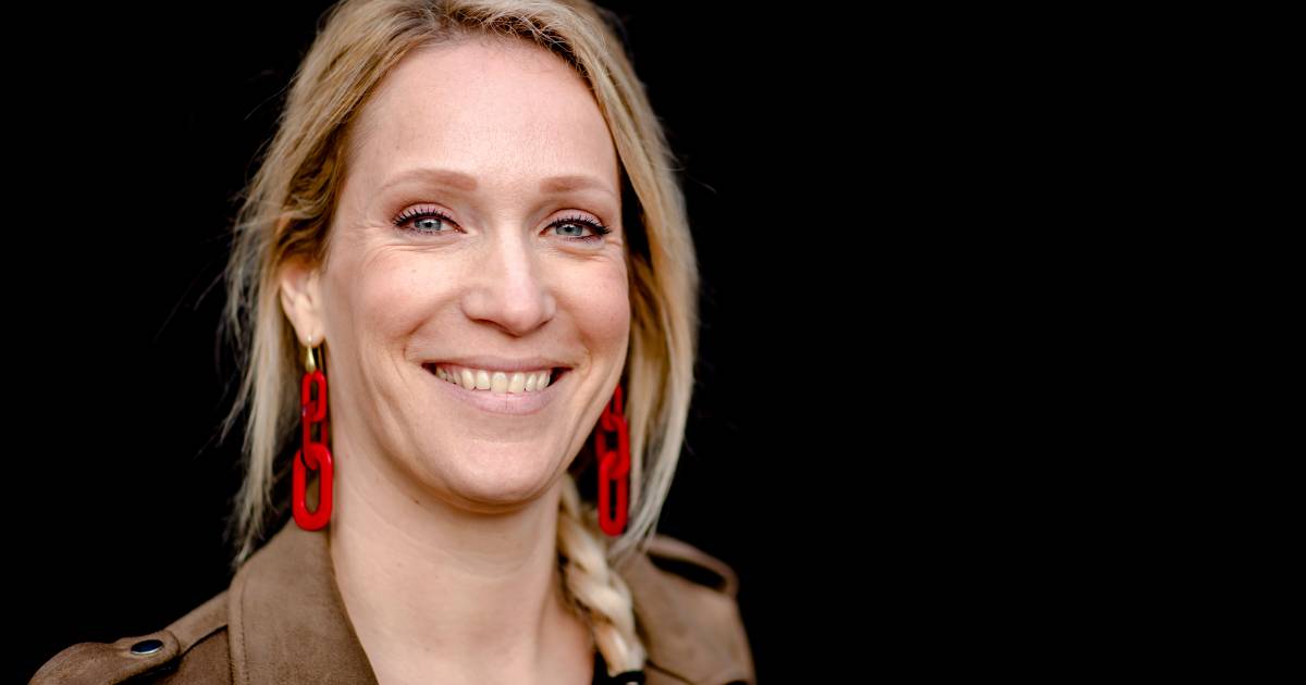 Helene Hendriks Geopereerd Na Acute Ontsteking Blindedarm Show Gelderlander Nl