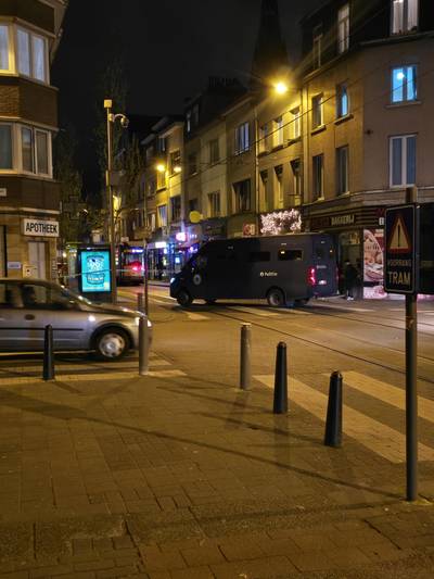 Schietincident in Antwerpen: twee gewonden, politie start zoektocht naar dader(s)