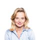 In rode lingerie staat prinses Alexia midden in een maatschappelijke controverse