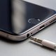 Het geschil: hoort een rammelende camera bij de iPhone 6?