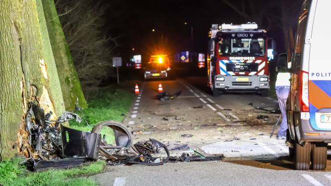 Vier mannen omgekomen bij verkeersdrama in Friese Jirnsum 