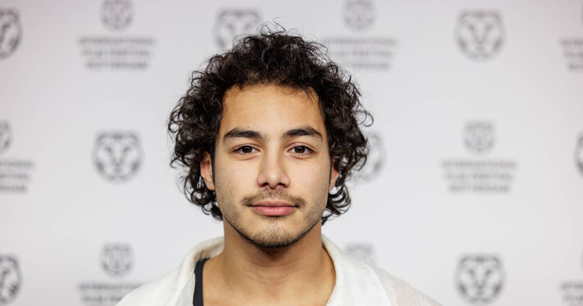 Dertigers-acteur Reiky de Valk (23) overleden | Show | gelderlander.nl