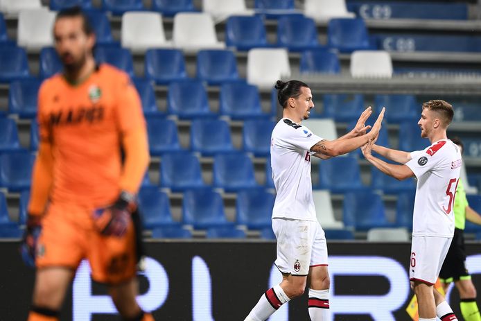 Zlatan Ibrahimovic et Alexis Saelemaekers.
