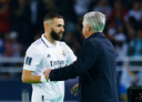 De hoofdprijzen zouden aan de neus van Karim Benzema en Carlo Ancelotti voorbij gaan.