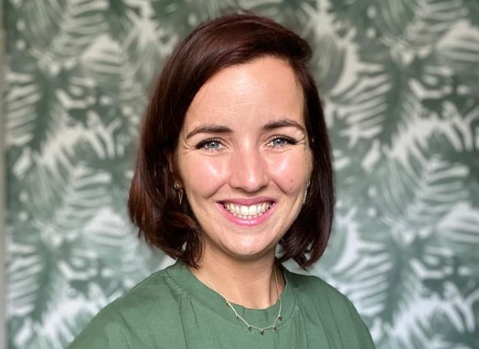 Lisanne Holwerda (32) uit Groningen heeft een goed salaris en wil best verhuizen uit haar sociale huurwoning, maar ze gaat er niet meer op vooruit als ze die stap zet.