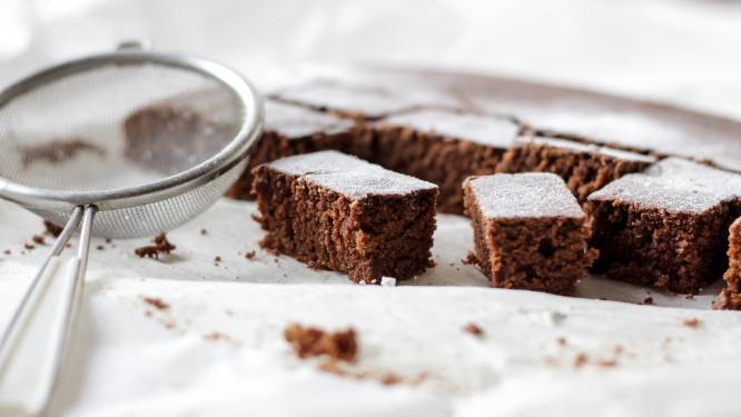 'Snickerstaart' en meer calorierijke recepten voor wie niét aan goede voornemens doet