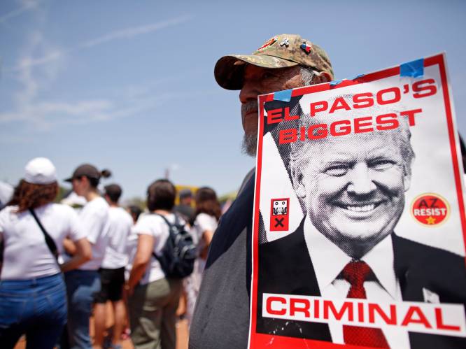 Trump bezoekt Dayton en El Paso na schietpartijen, maar wordt ontvangen met veel protest