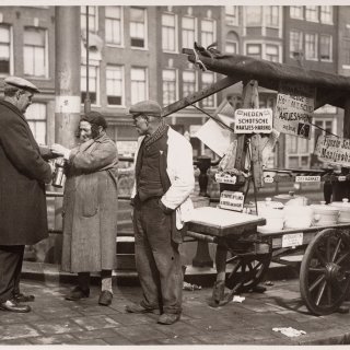 1950s herring stall conflict: how the herring tradition survived despite everything