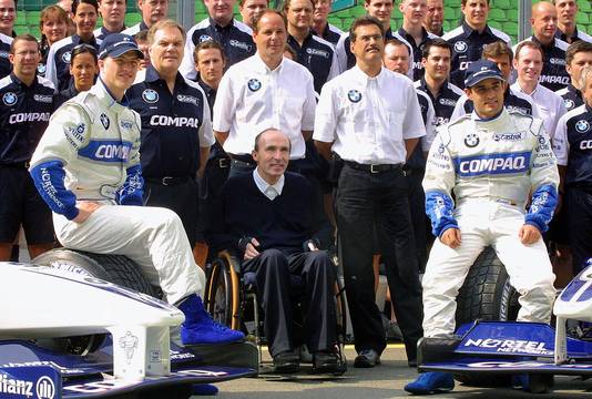 2001: Frank Williams avec Ralf Schumacher (gauche) et Juan Pablo Montoya (droite)
