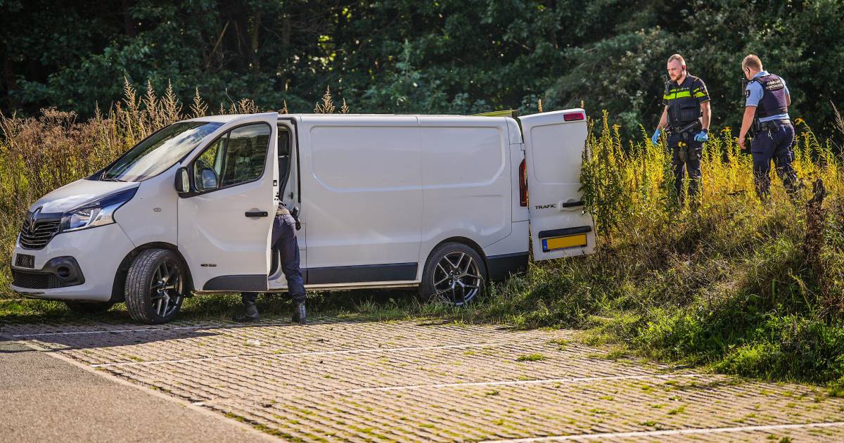 Man opgepakt op carpoolplaats bij knooppunt Waterberg na ‘meerdere aanrijdingen’.