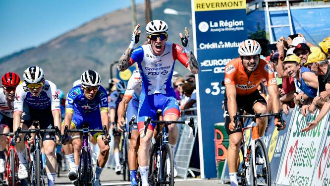KOERS KORT. Geen Vuelta voor Bernal, die rentree viert in Duitsland - Stewart boekt eerste profzege in Tour de l’Ain