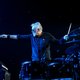 Queendrummer Roger Taylor: ‘Geen nummer 1 meer in de Top 2000? Welke boef heeft dat op zijn geweten?’