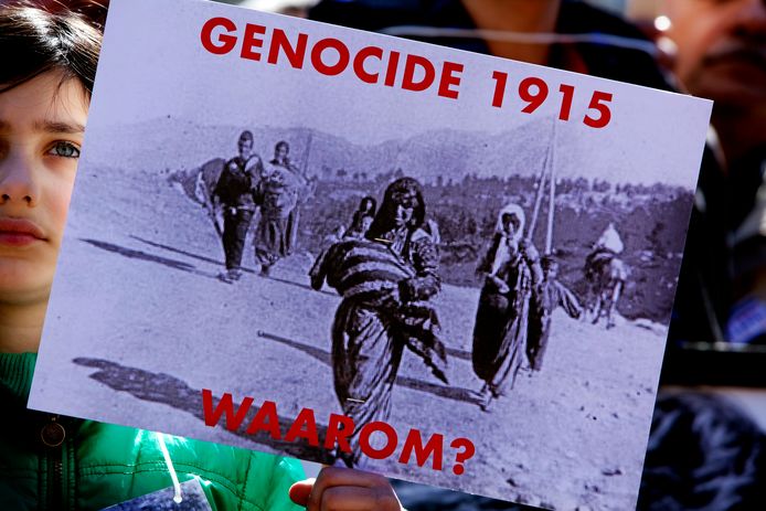 Demonstratie tegen het beleid van de Turkse regering, die de Armeense genocide nog altijd ontkent