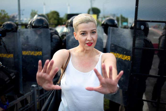 Maria Kolesnikova tijdens een betoging in Minsk op 30 augustus.