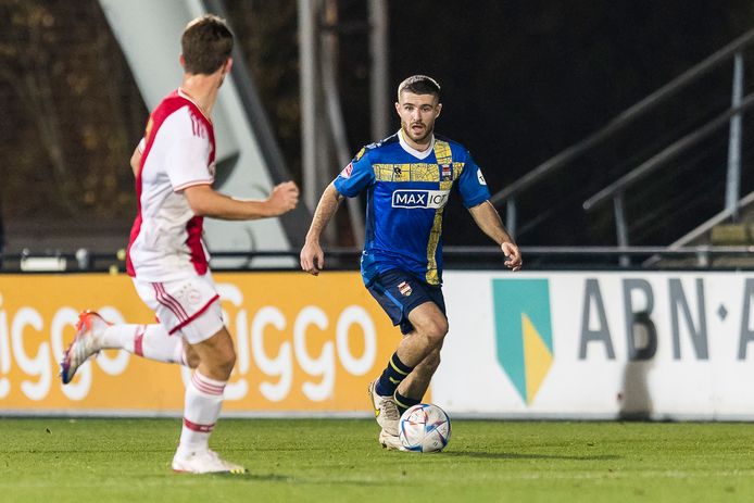 Daniel Crowley gaat verder bij Morecambe FC.