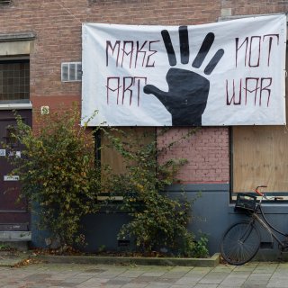 Squatters of Russian property in Amsterdam South to leave voluntarily in six months: 'Good deal'