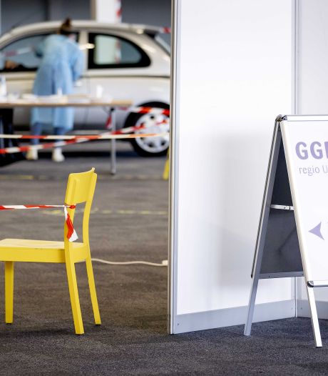 Angst Voor Tweede Golf Recorddrukte Bij Teststraten Gratis Mondkapjes Van Utrechtse Winkeliers Utrecht Ad Nl Wer ihn kostenlos bekommt und wer die kosten privat tragen muss. angst voor tweede golf recorddrukte