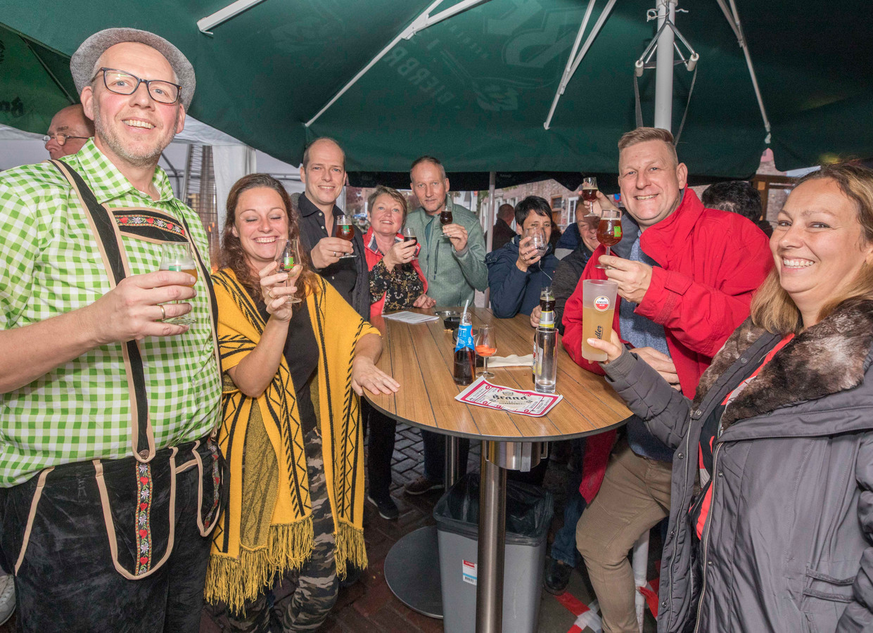 Van Porno Blond tot Hemelsbruin: Bierfestival Wissenkerke heeft het | Foto  | pzc.nl