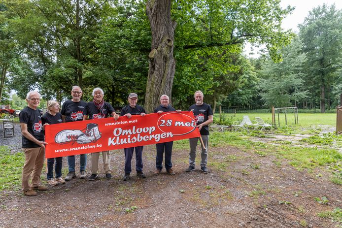 Het bestuur van Omloop Kluisbergen is klaar voor de vijftigste editie van de Omloop, die nu Helletocht heet.