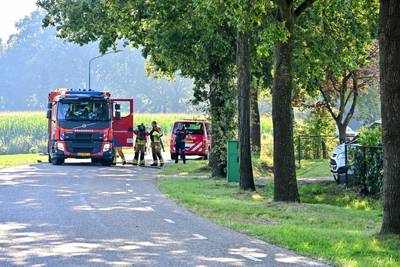 Chauffeur botst tegen gaskraan in Bavel, leiding gesprongen bij ongeluk