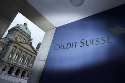 Une solution “décisive”: UBS accepte de racheter Credit Suisse