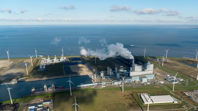 Energiecentrale in de Groningse Eemshaven.