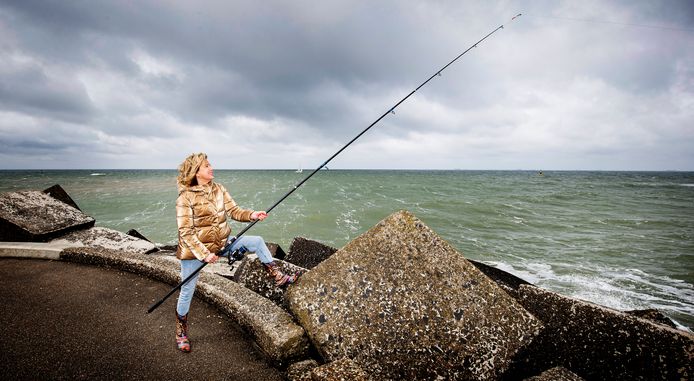 Cora van Nieuwenhuizen ziet liever vis op haar bord: ,,Ik heb niet het geduld om eindeloos naar een hengel te zitten kijken.‘’