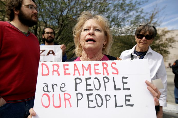 Mensen demonstreren vóór het behoud van het DACA-programma. Dankzij dat programma werden 670.000 "dreamers", vluchtelingen die als minderjarige aankwamen in de Verenigde Staten, beschermd tegen uitwijzing.