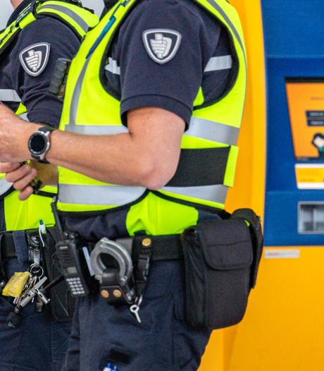 Handhaver van NS aangeklaagd voor zware mishandeling van man uit Veenendaal