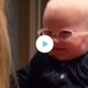 Video: Baby Louise ziet haar moeder voor het eerst