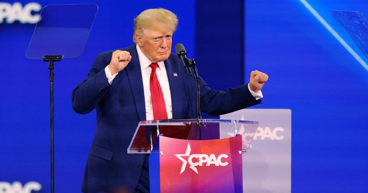 Trump è il candidato presidenziale preferito nella conferenza ultraconservatrice e chiede l’abolizione del ministero dell’Istruzione |  All’estero