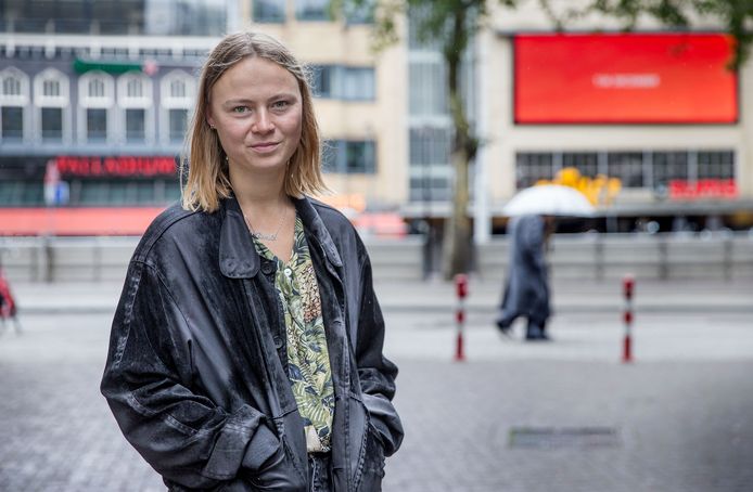 Geerte Piening: 'Als je wat drinkt op een avond, kan het soms gebeuren dat je om de vijf minuten naar de wc moet.'