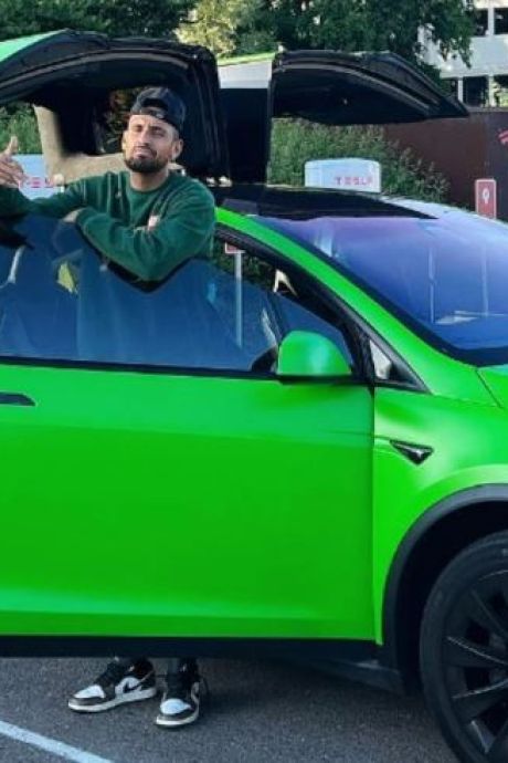 Quand Kyrgios aide la police à poursuivre le voleur de sa voiture grâce l’application Tesla
