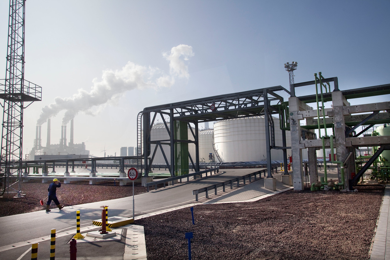 Rotterdamse haven beoogde locatie voor een nieuwe raffinaderij van zo’n ...