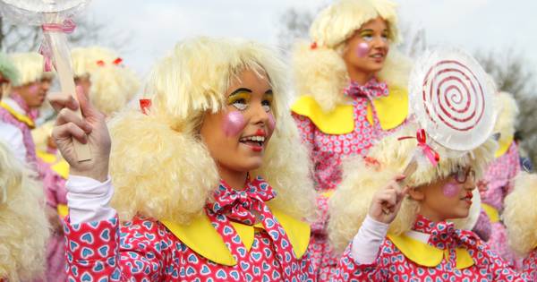 Carnaval in Langeveen al losgebarsten | Tubbergen - Tubantia
