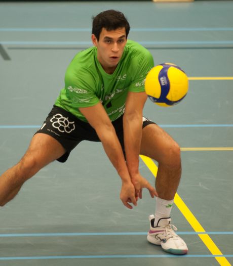 Volleyballer Cas Abraham verlost van tobben met blessures: ‘Geef mij die bal maar en ik sla hem binnen’