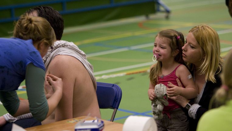 Vaccinatieronde tegen de Mexicaanse griep in 2009. © ANP Beeld 