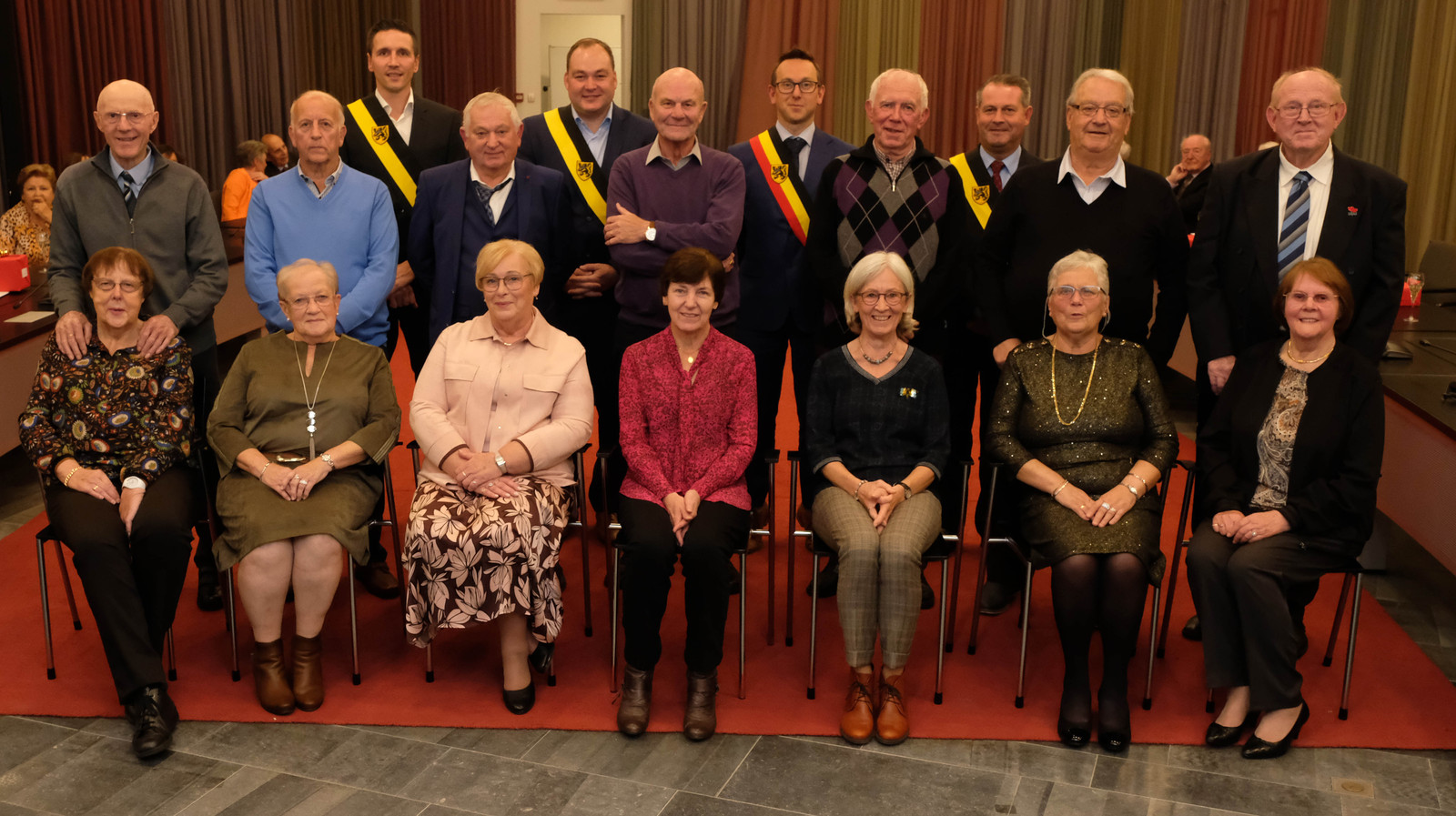 SintKatelijneWaver huldigt jubilarissen in gemeentelijke raadzaal