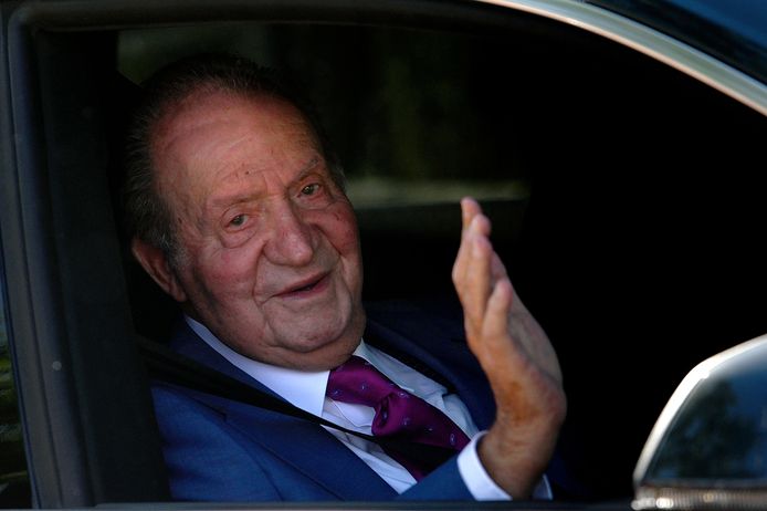 Juan Carlos était reçu lundi par son fils, le roi Felipe VI.