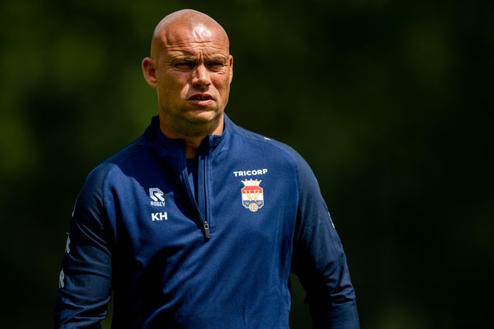 Willem II-trainer Kevin Hofland.