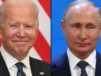 Biden waarschuwt Poetin tijdens overleg van twee uur dat er gevolgen zullen zijn bij escalatie van Oekraïne-crisis