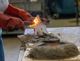 ZIEN. Glasmuseum GlazenHuis maakt ‘memoriesterren’ voor wenskinderen 